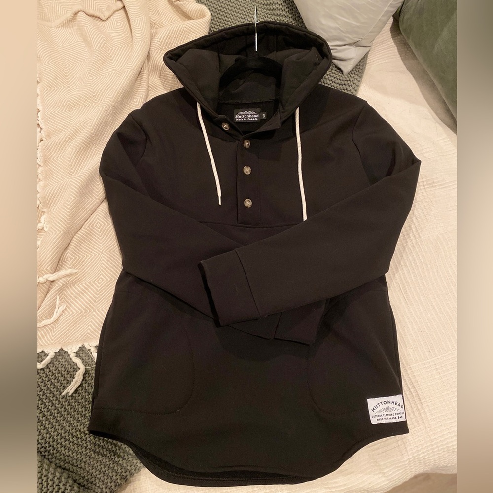 Muttonhead Weatherproof Camping Hoodie NWOT